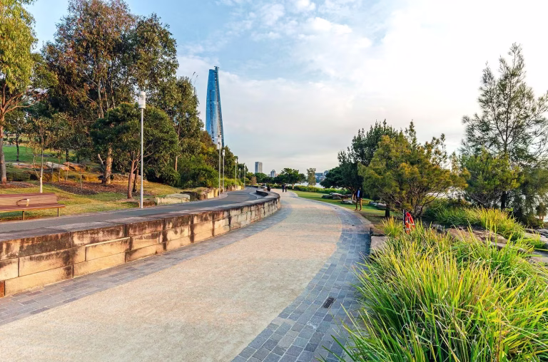 Barangaroo Reserve Pathways