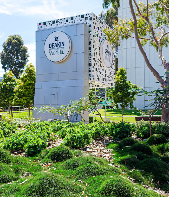 Deakin University - Signage