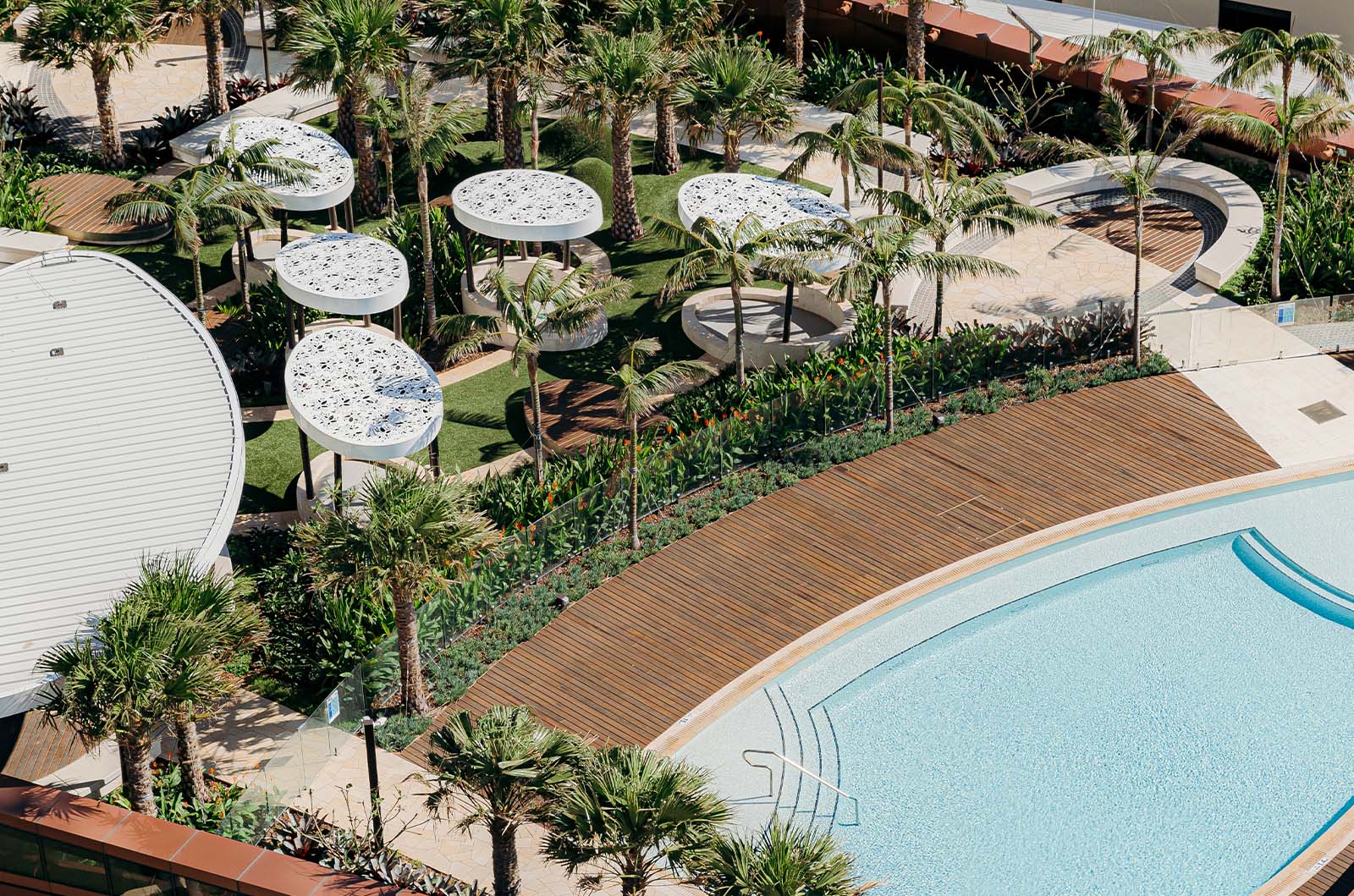 Jewel - Pool and Landscaped Areas